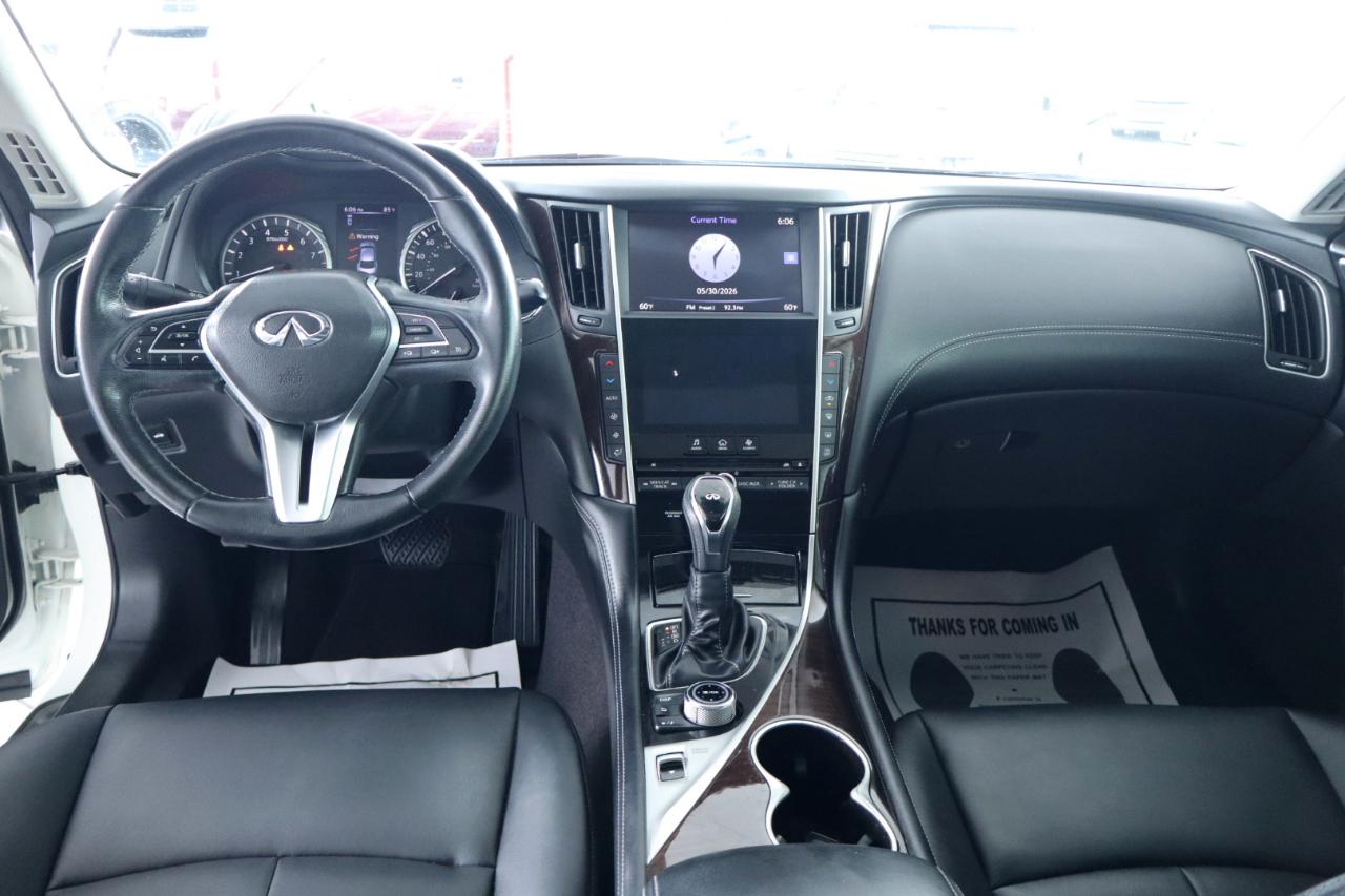 Infiniti Q50 3.0t LUXE RWD 2019