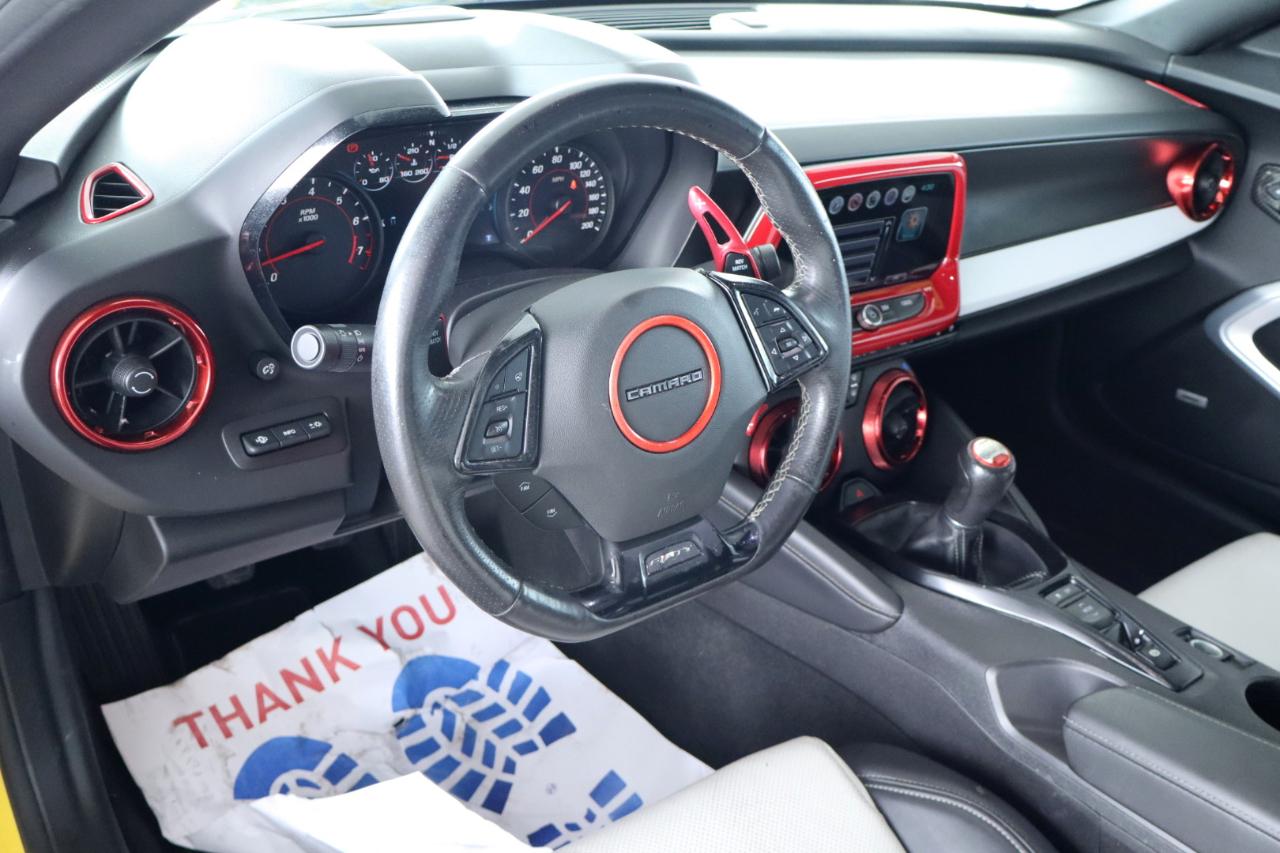 Chevrolet Camaro 2dr Cpe 2SS 2017