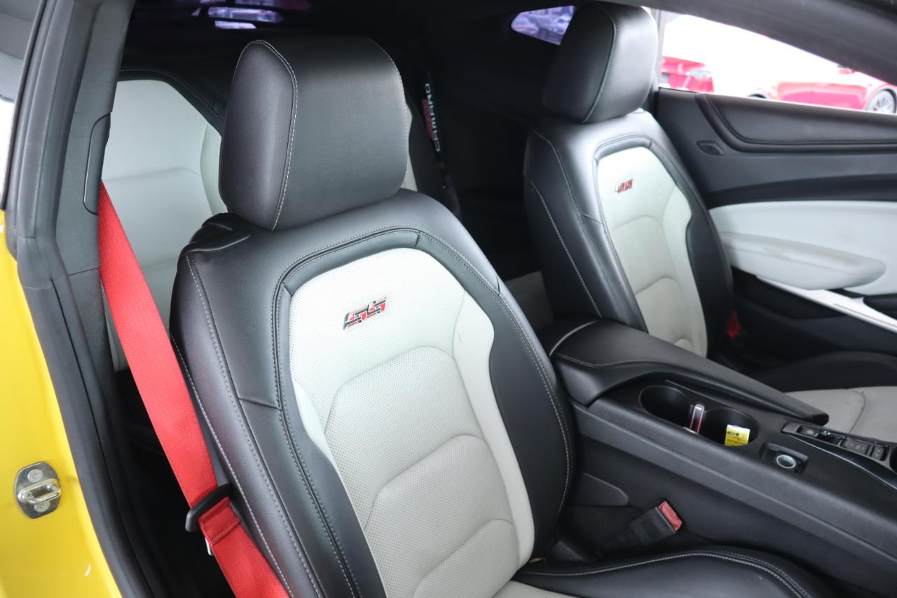 Chevrolet Camaro 2dr Cpe 2SS 2017