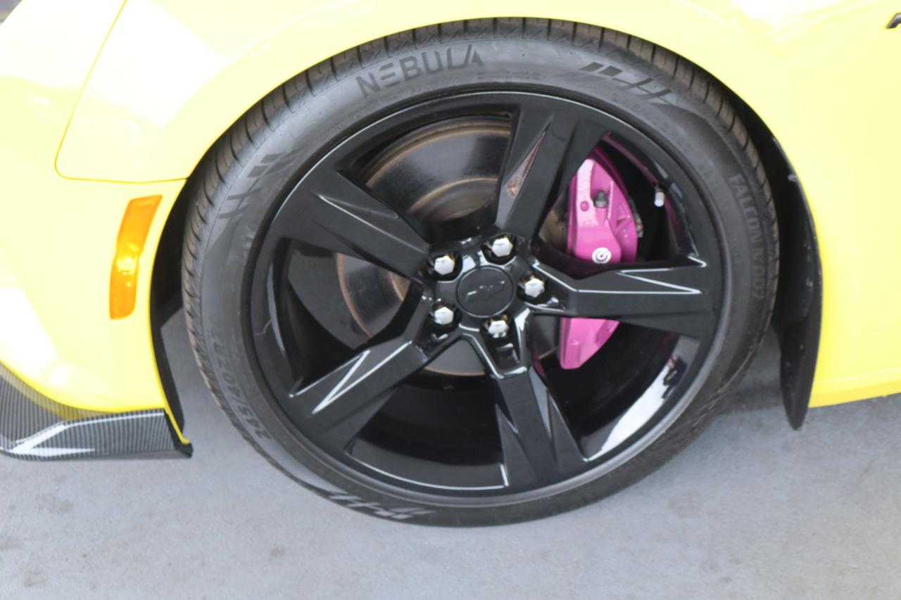 Chevrolet Camaro 2dr Cpe 2SS 2017