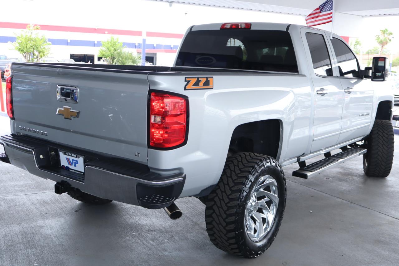 Chevrolet Silverado 1500 4WD Double Cab 143.5" LT w/1LT 2018