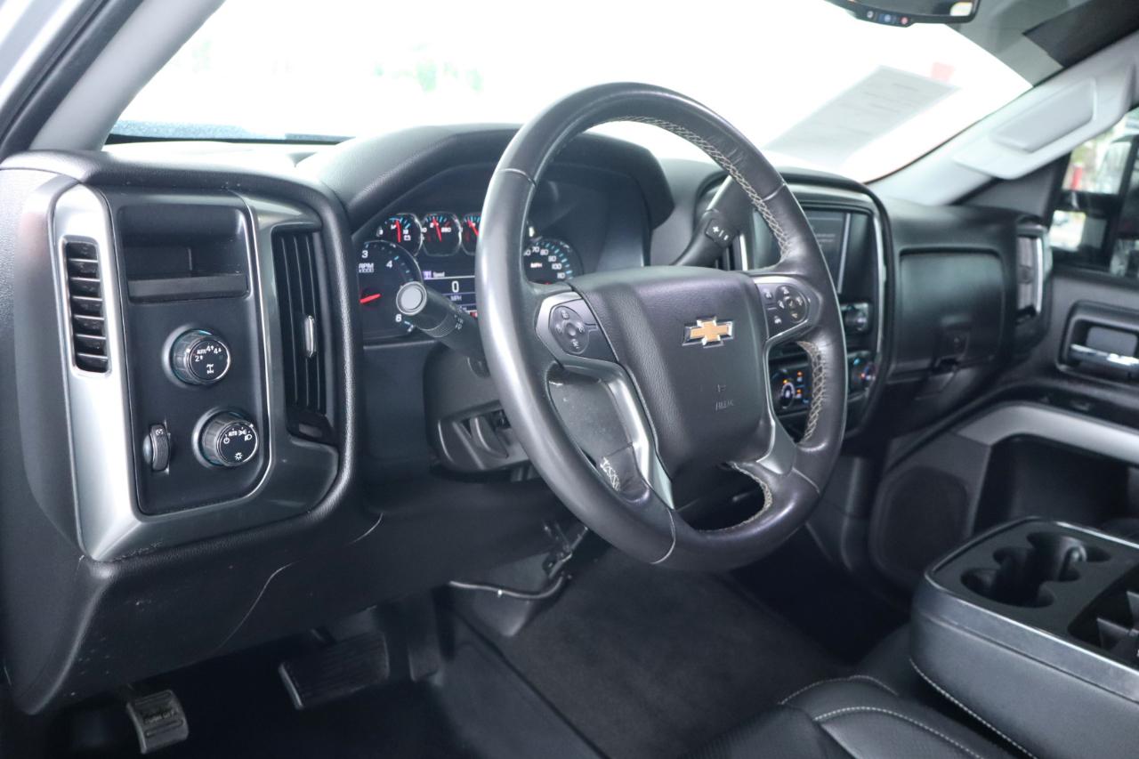 Chevrolet Silverado 1500 4WD Double Cab 143.5" LT w/1LT 2018