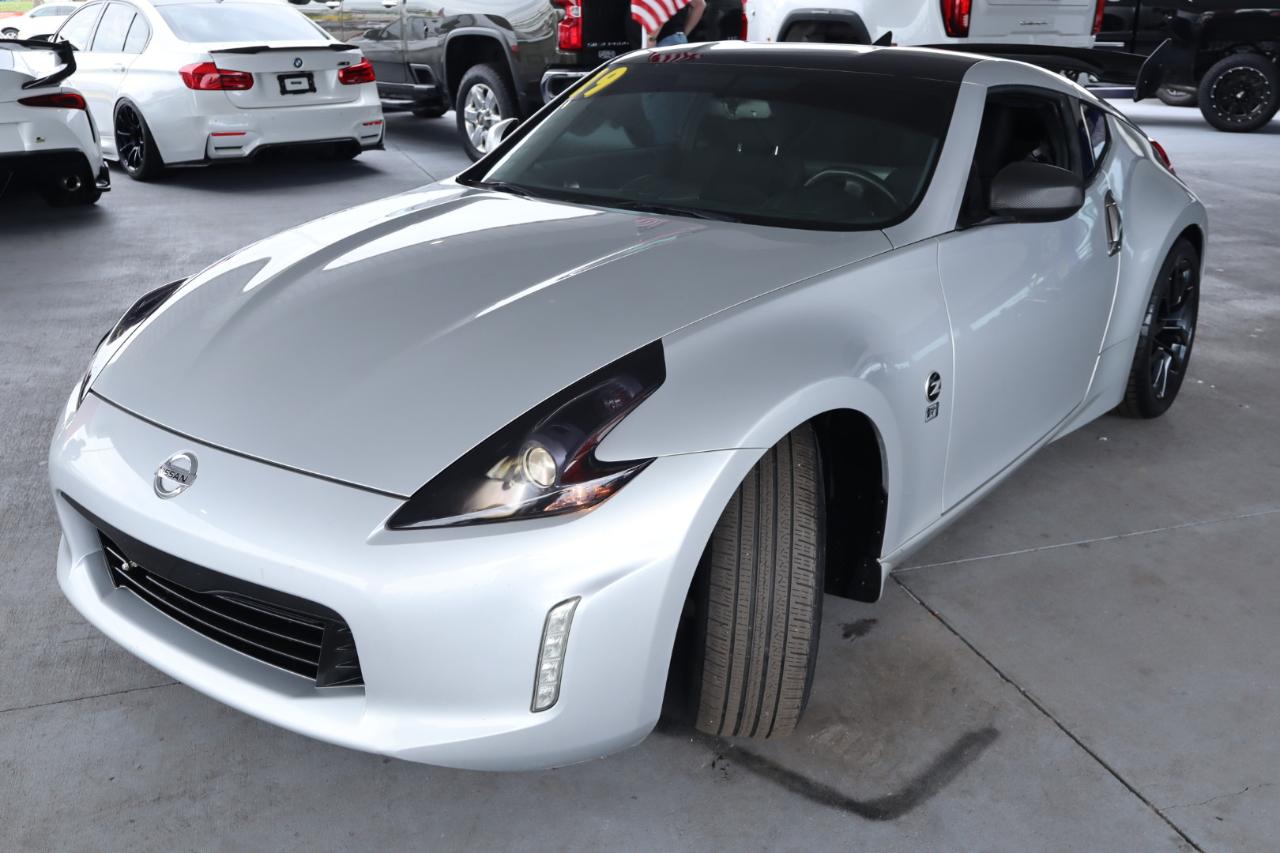 Nissan 370Z Coupe Manual 2019