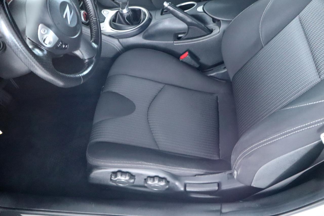 Nissan 370Z Coupe Manual 2019