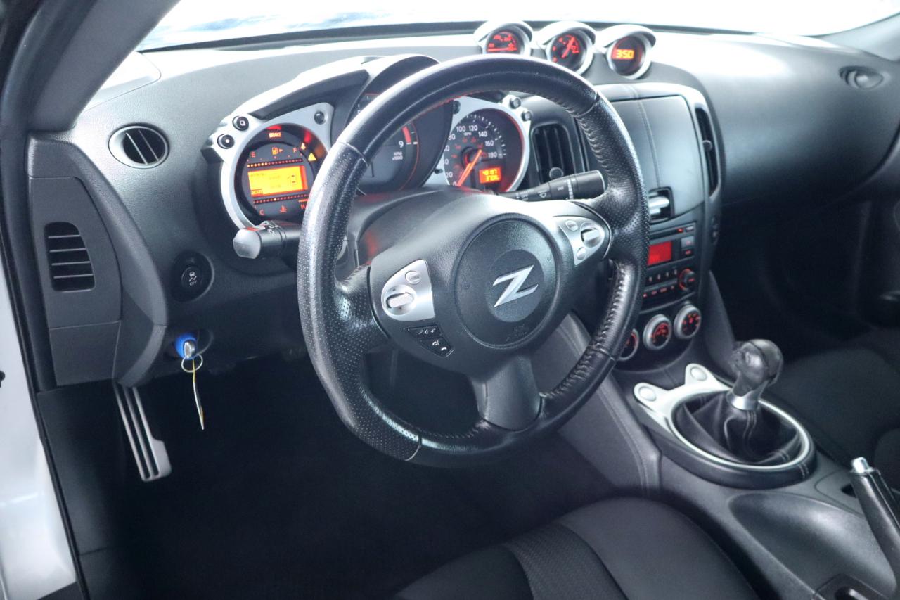 Nissan 370Z Coupe Manual 2019