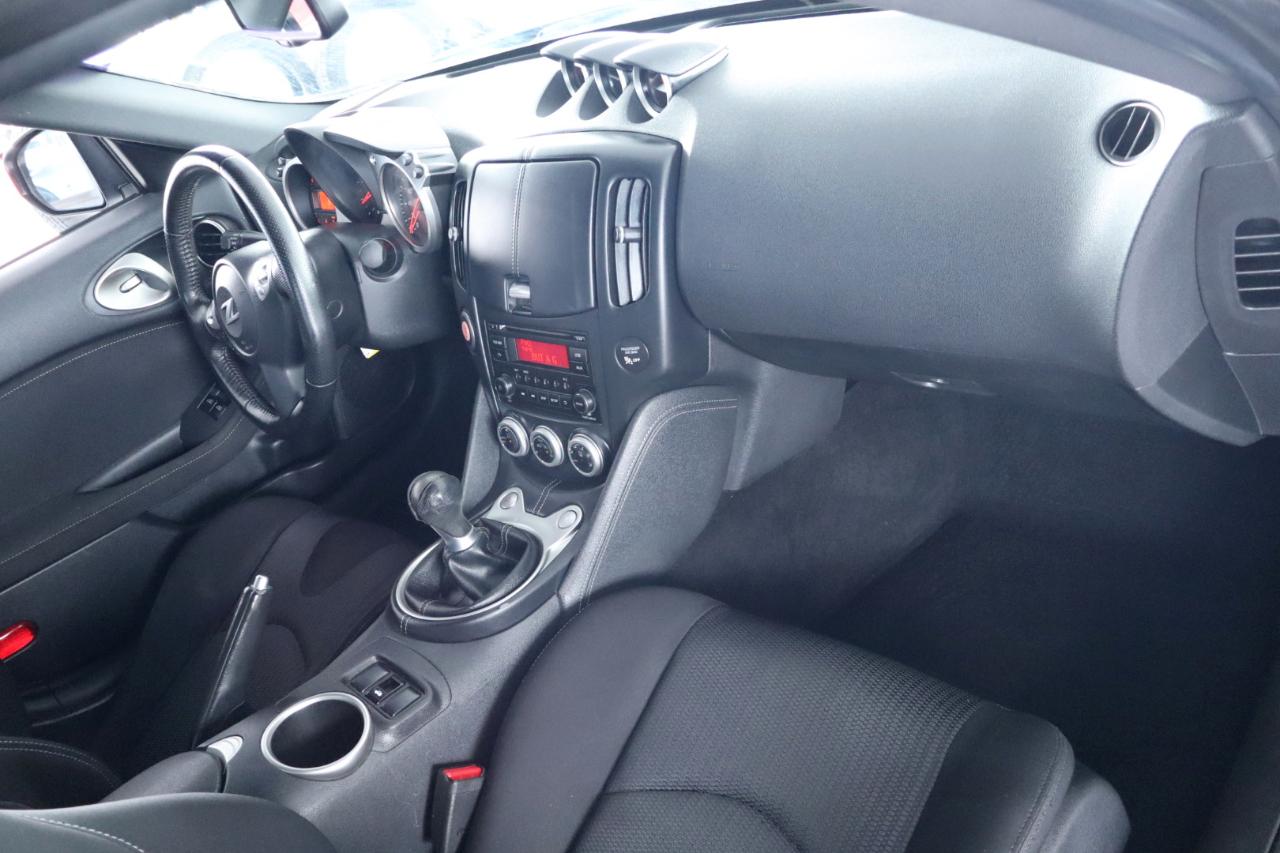 Nissan 370Z Coupe Manual 2019