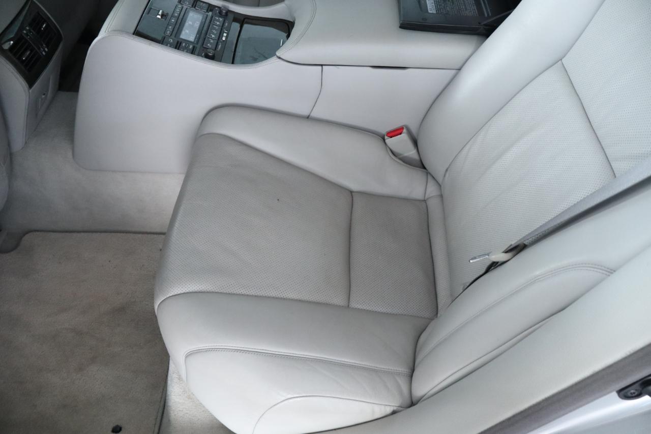 Lexus LS 460 4dr Sdn LWB 2007