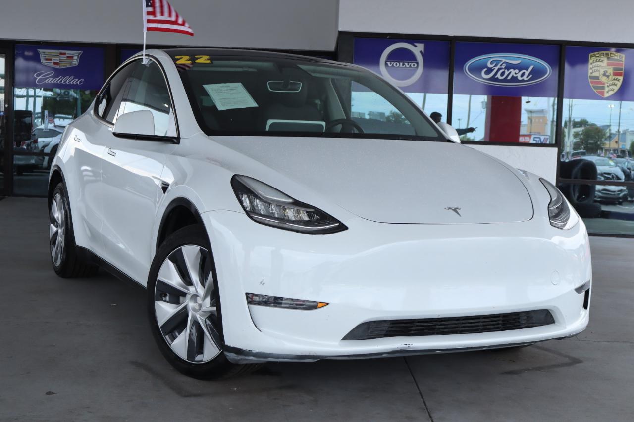 Tesla Model Y Long Range AWD 2023