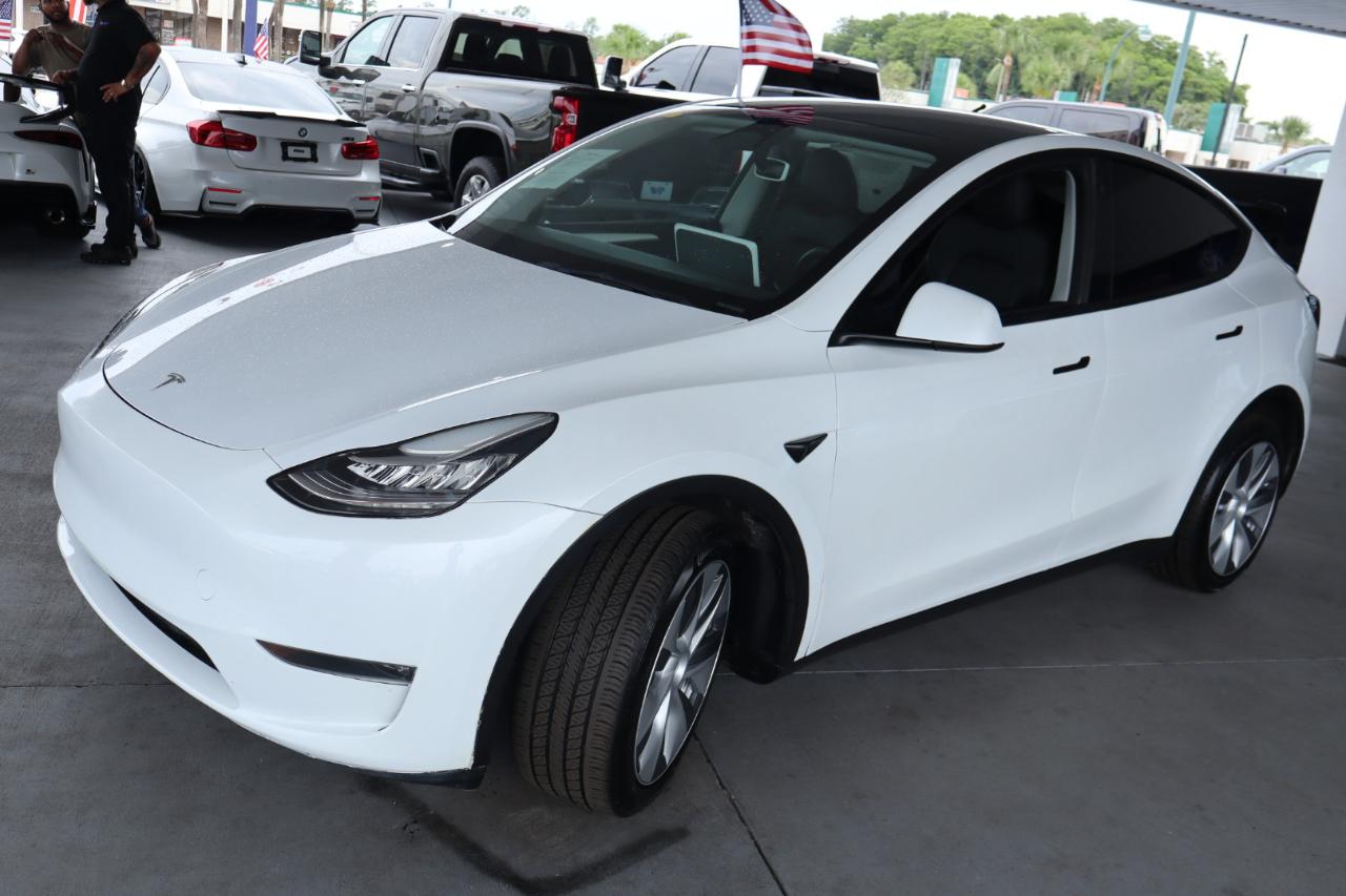 Tesla Model Y Long Range AWD 2023