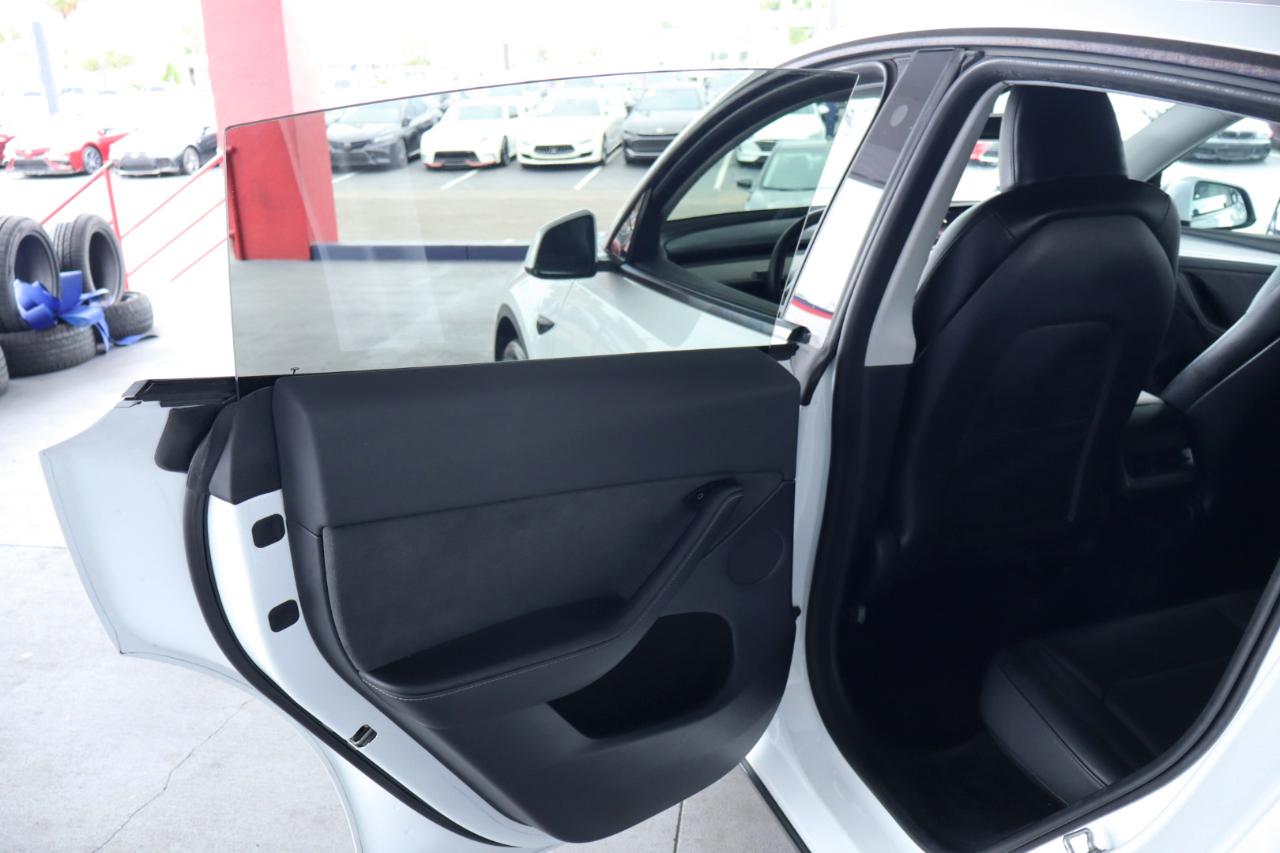 Tesla Model Y Long Range AWD 2023