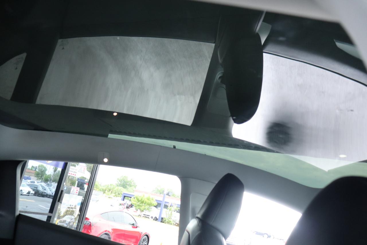 Tesla Model Y Long Range AWD 2023
