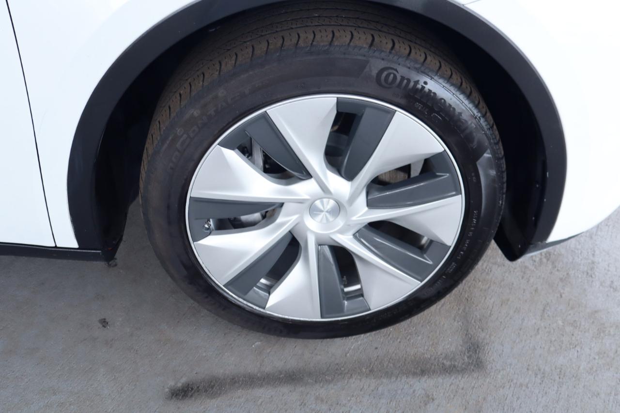 Tesla Model Y Long Range AWD 2023