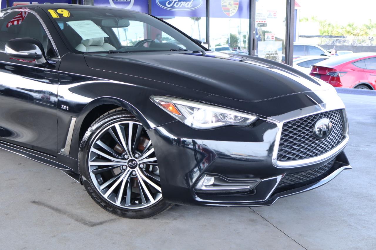 Infiniti Q60 3.0t LUXE RWD 2020