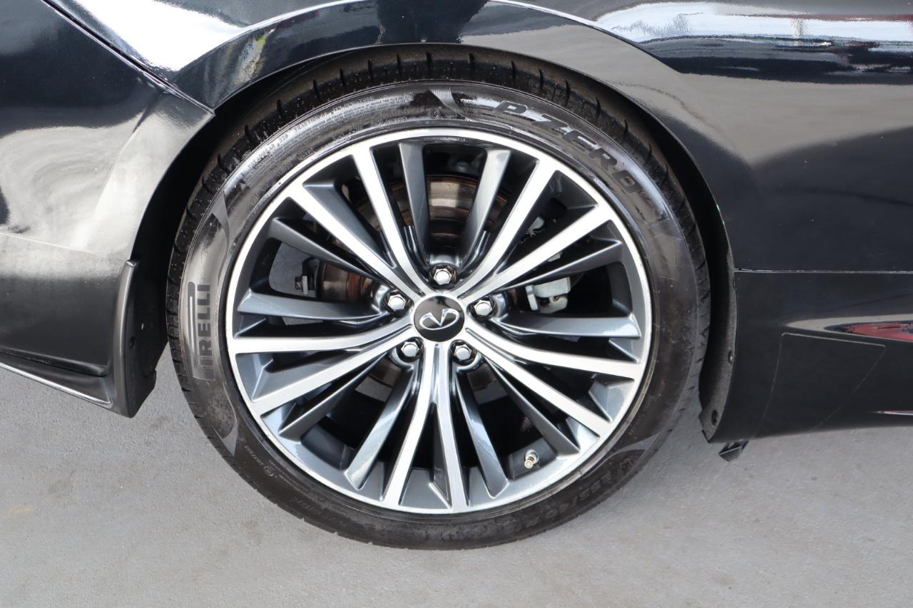 Infiniti Q60 3.0t LUXE RWD 2020