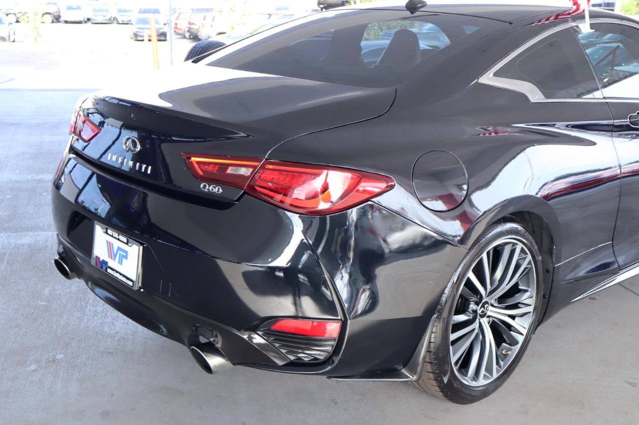 Infiniti Q60 3.0t LUXE RWD 2020