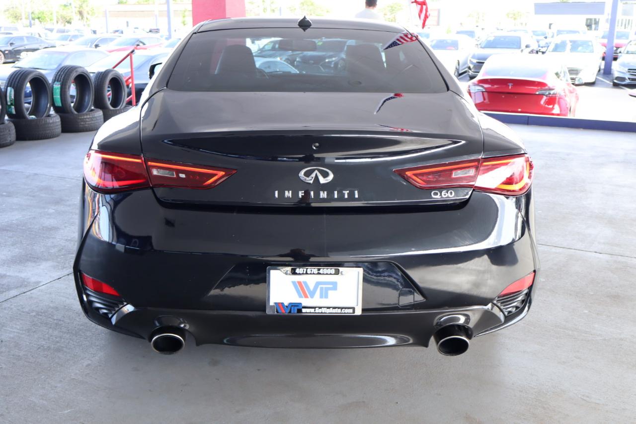 Infiniti Q60 3.0t LUXE RWD 2020
