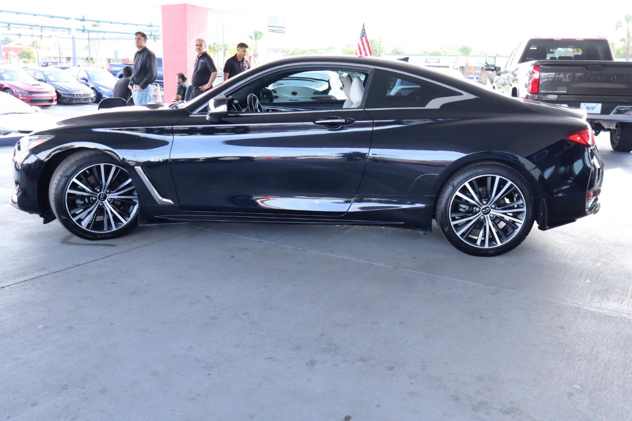 Infiniti Q60 3.0t LUXE RWD 2020
