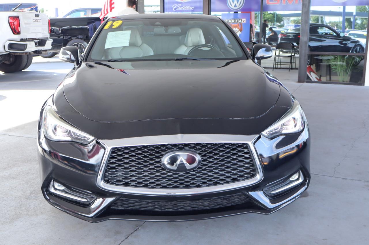 Infiniti Q60 3.0t LUXE RWD 2020