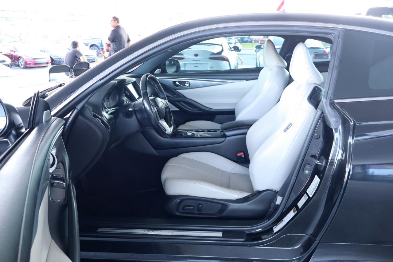 Infiniti Q60 3.0t LUXE RWD 2020