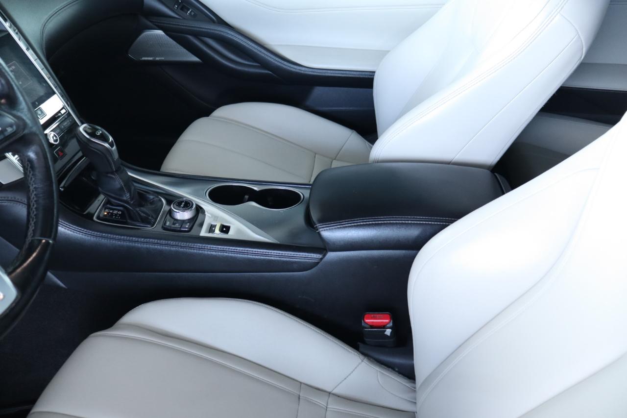 Infiniti Q60 3.0t LUXE RWD 2020