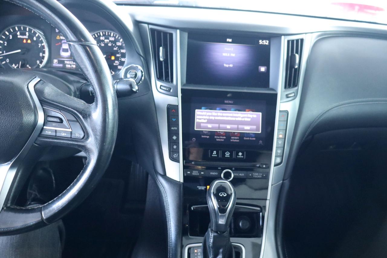 Infiniti Q60 3.0t LUXE RWD 2020