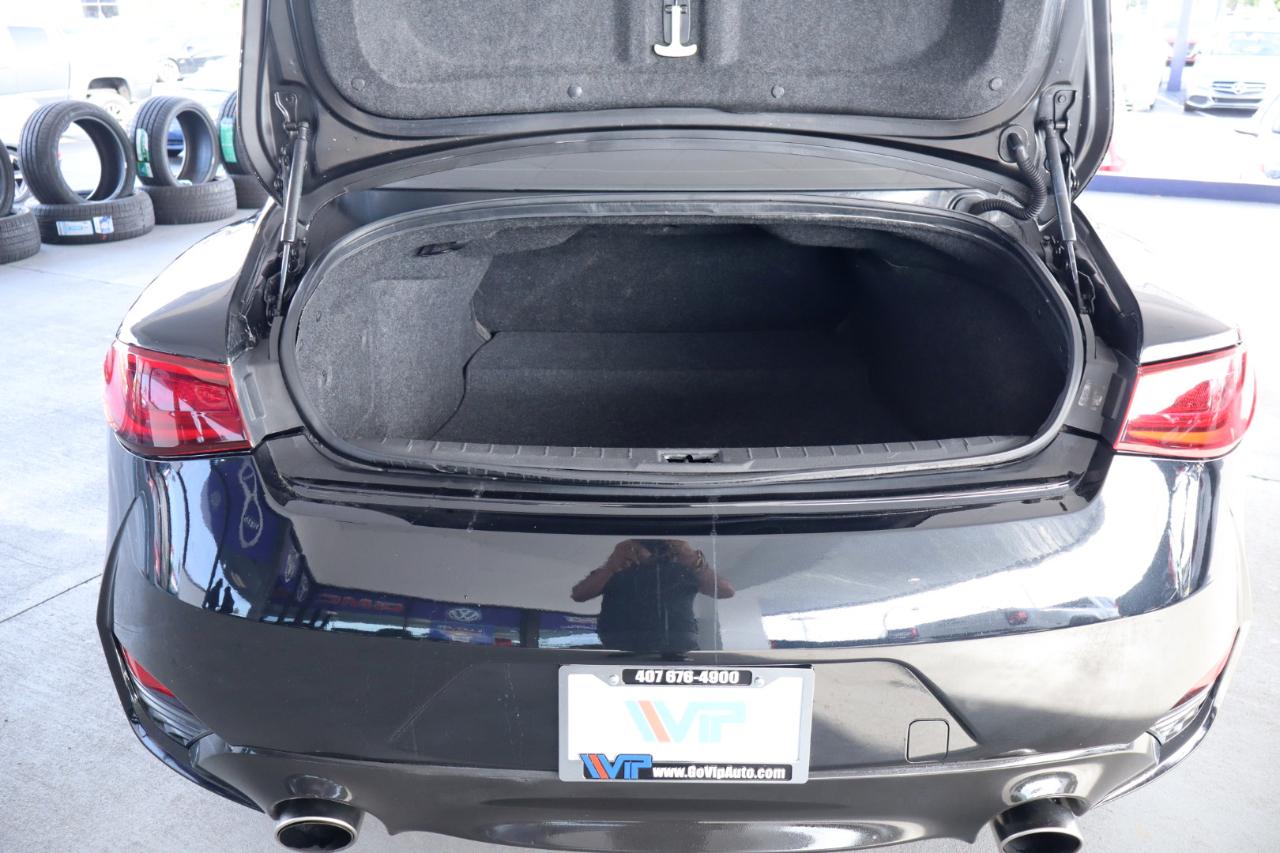 Infiniti Q60 3.0t LUXE RWD 2020