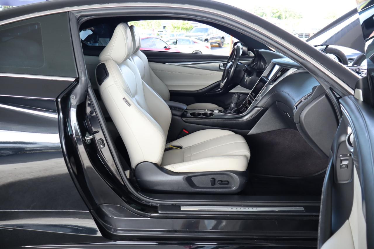 Infiniti Q60 3.0t LUXE RWD 2020