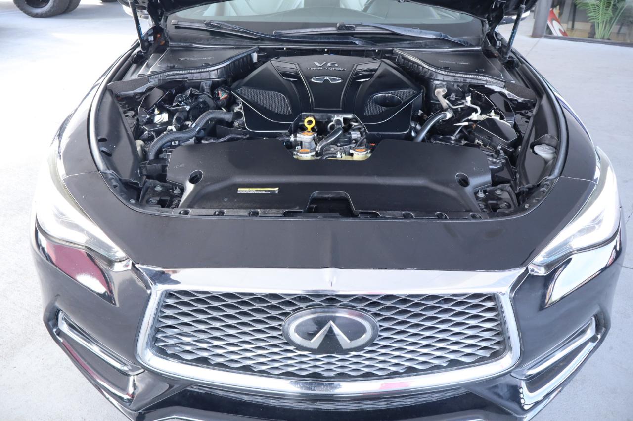 Infiniti Q60 3.0t LUXE RWD 2020