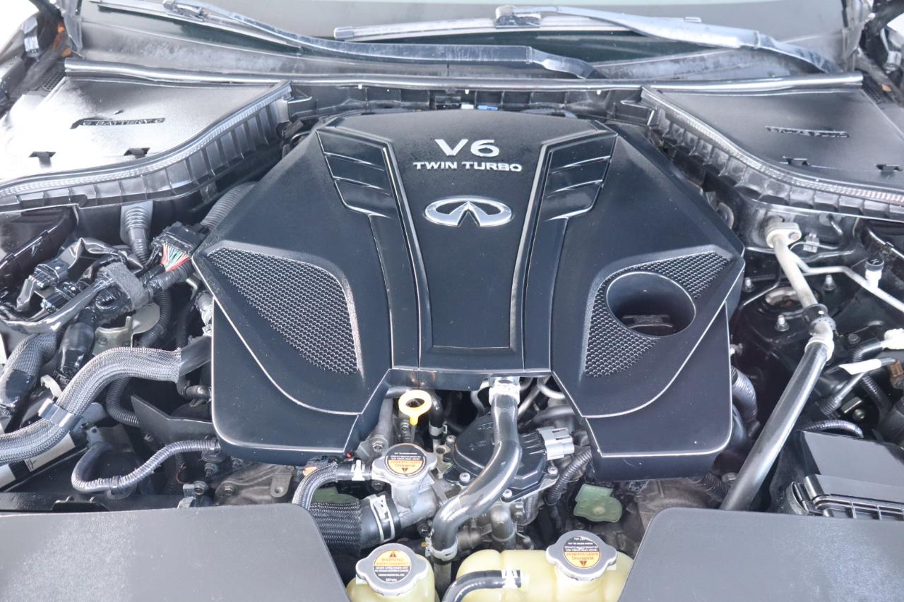Infiniti Q60 3.0t LUXE RWD 2020