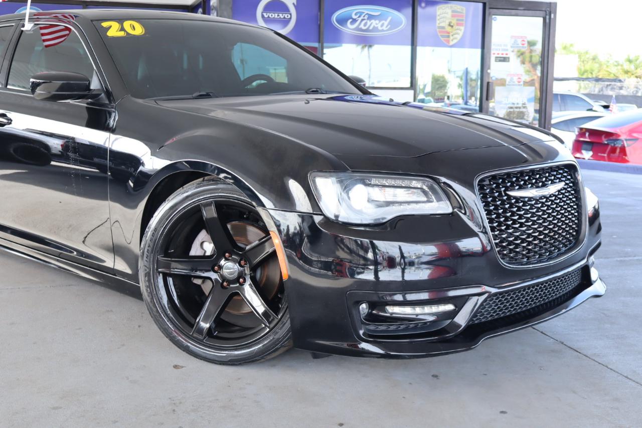 Chrysler 300 300S RWD 2020