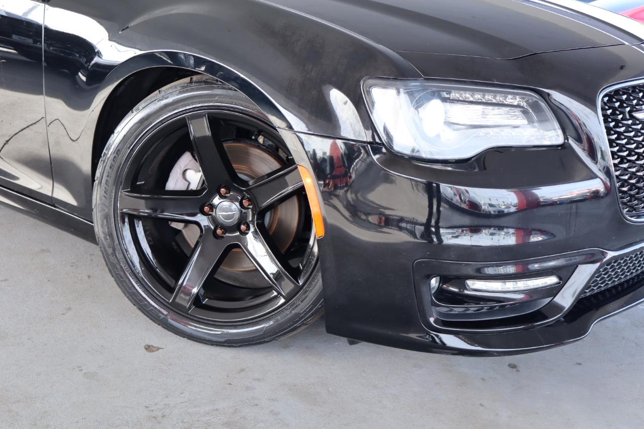 Chrysler 300 300S RWD 2020