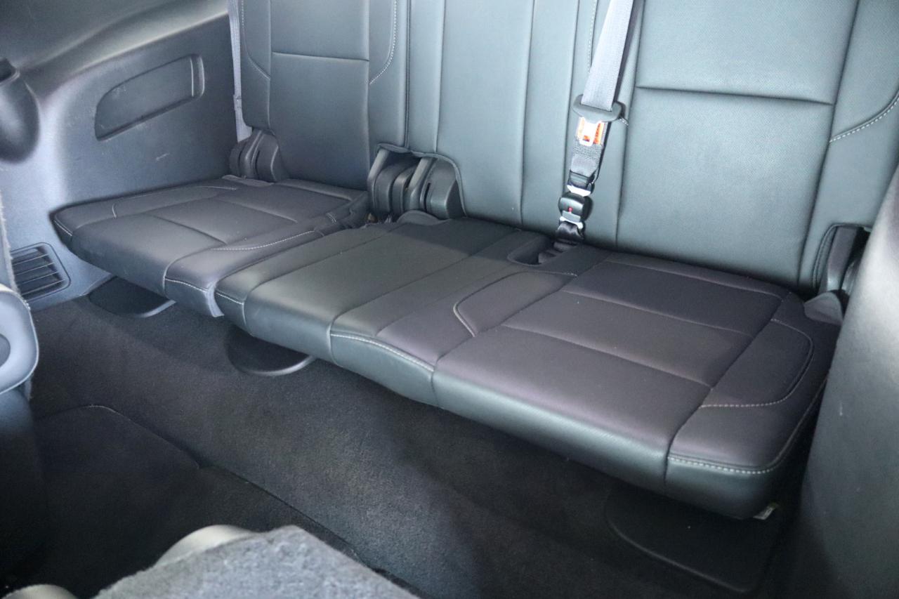 GMC Yukon XL 2WD 4dr SLT 2016