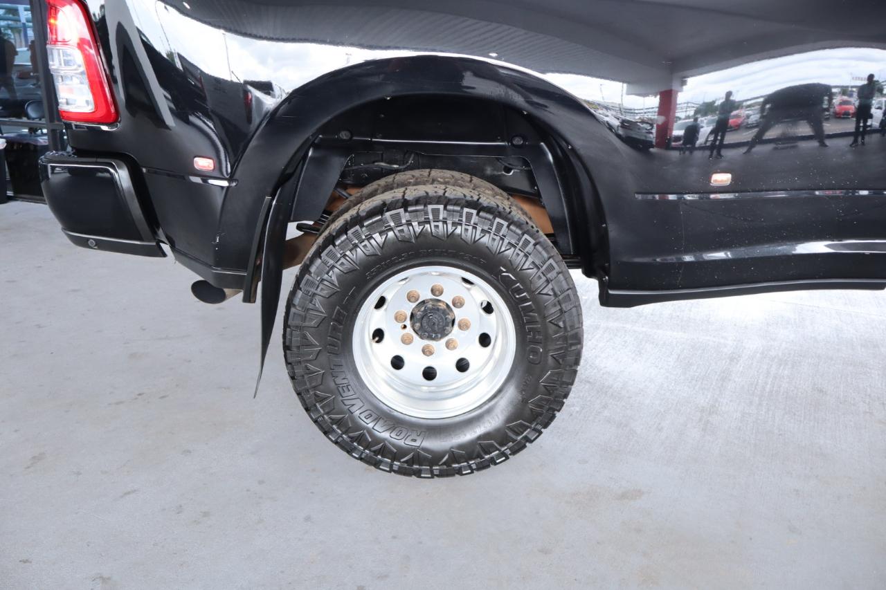 RAM 3500 Lone Star 4x4 Crew Cab 8' Box 2021