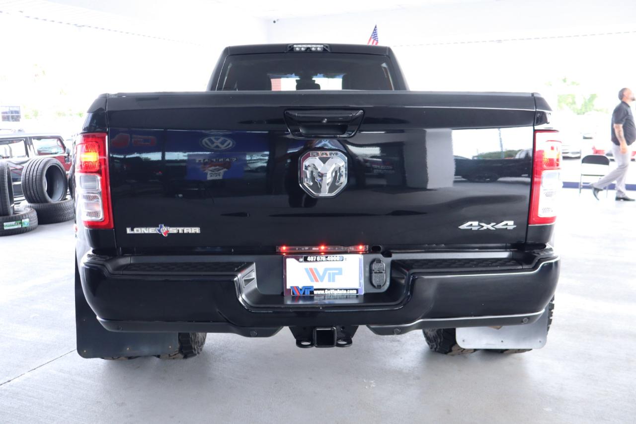 RAM 3500 Lone Star 4x4 Crew Cab 8' Box 2021
