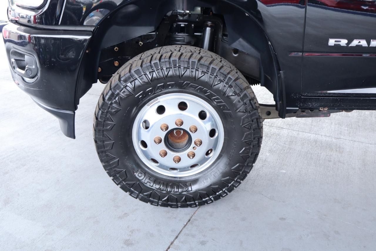 RAM 3500 Lone Star 4x4 Crew Cab 8' Box 2021