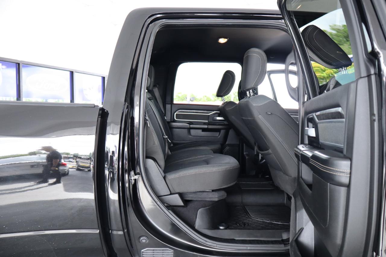 RAM 3500 Lone Star 4x4 Crew Cab 8' Box 2021