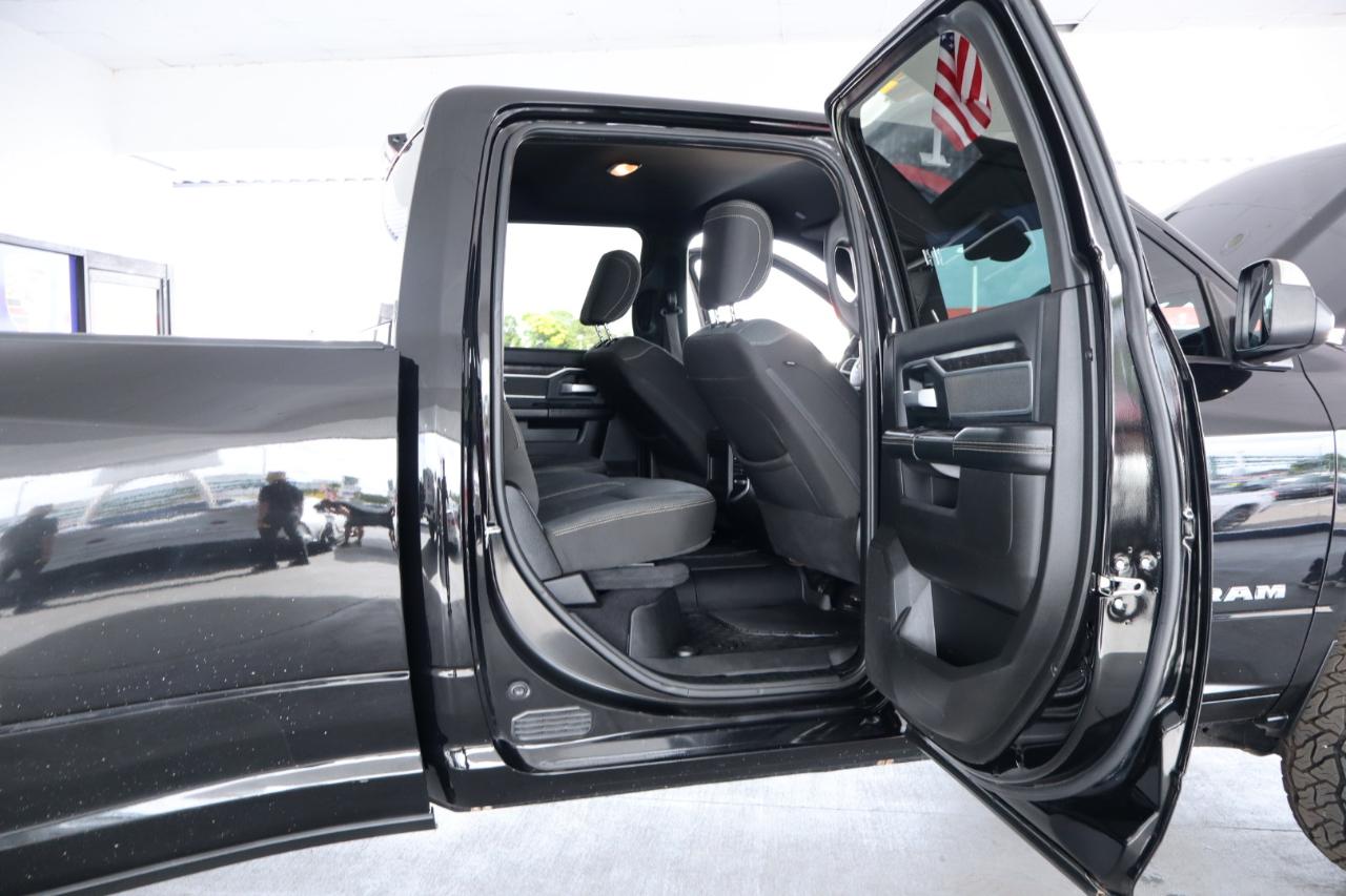 RAM 3500 Lone Star 4x4 Crew Cab 8' Box 2021