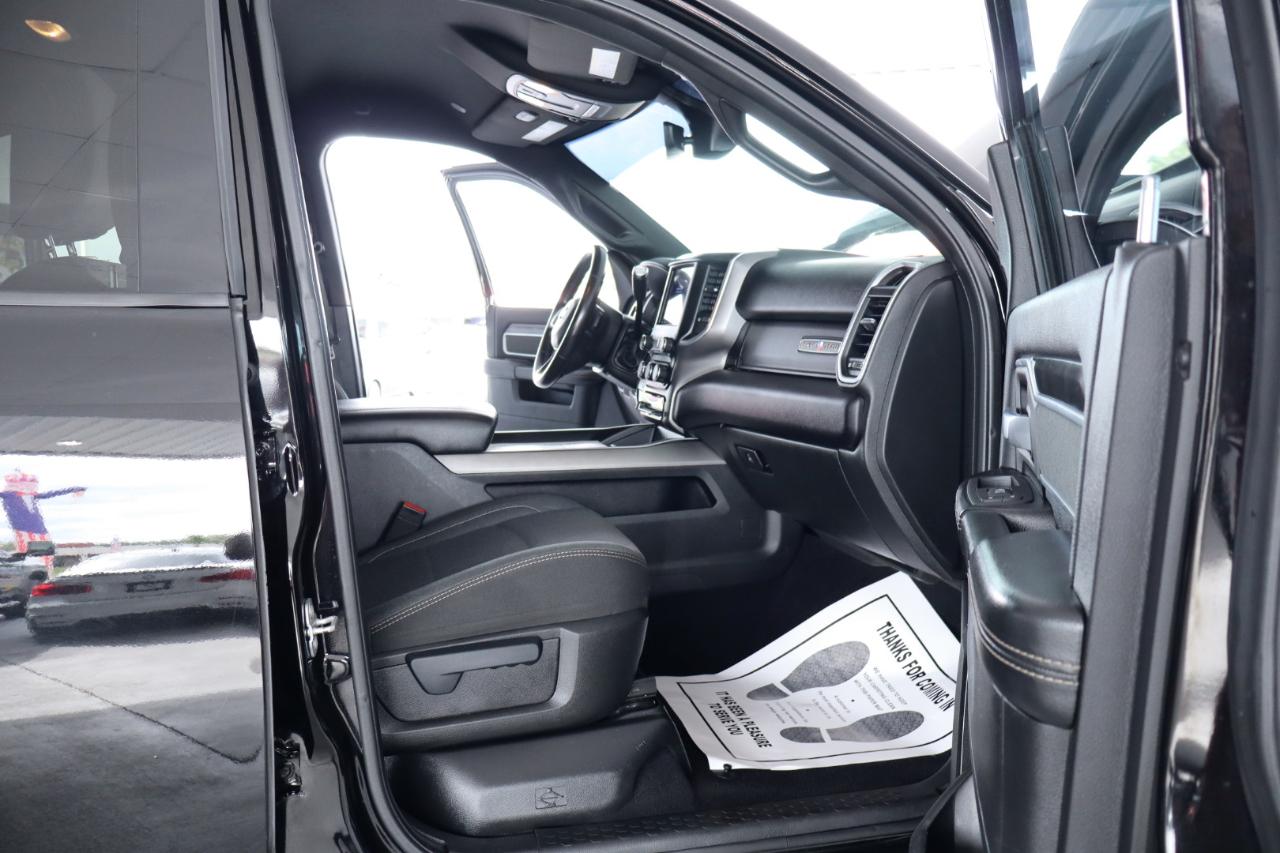 RAM 3500 Lone Star 4x4 Crew Cab 8' Box 2021