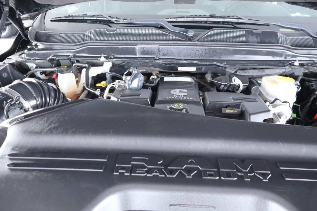 RAM 3500 Lone Star 4x4 Crew Cab 8' Box 2021