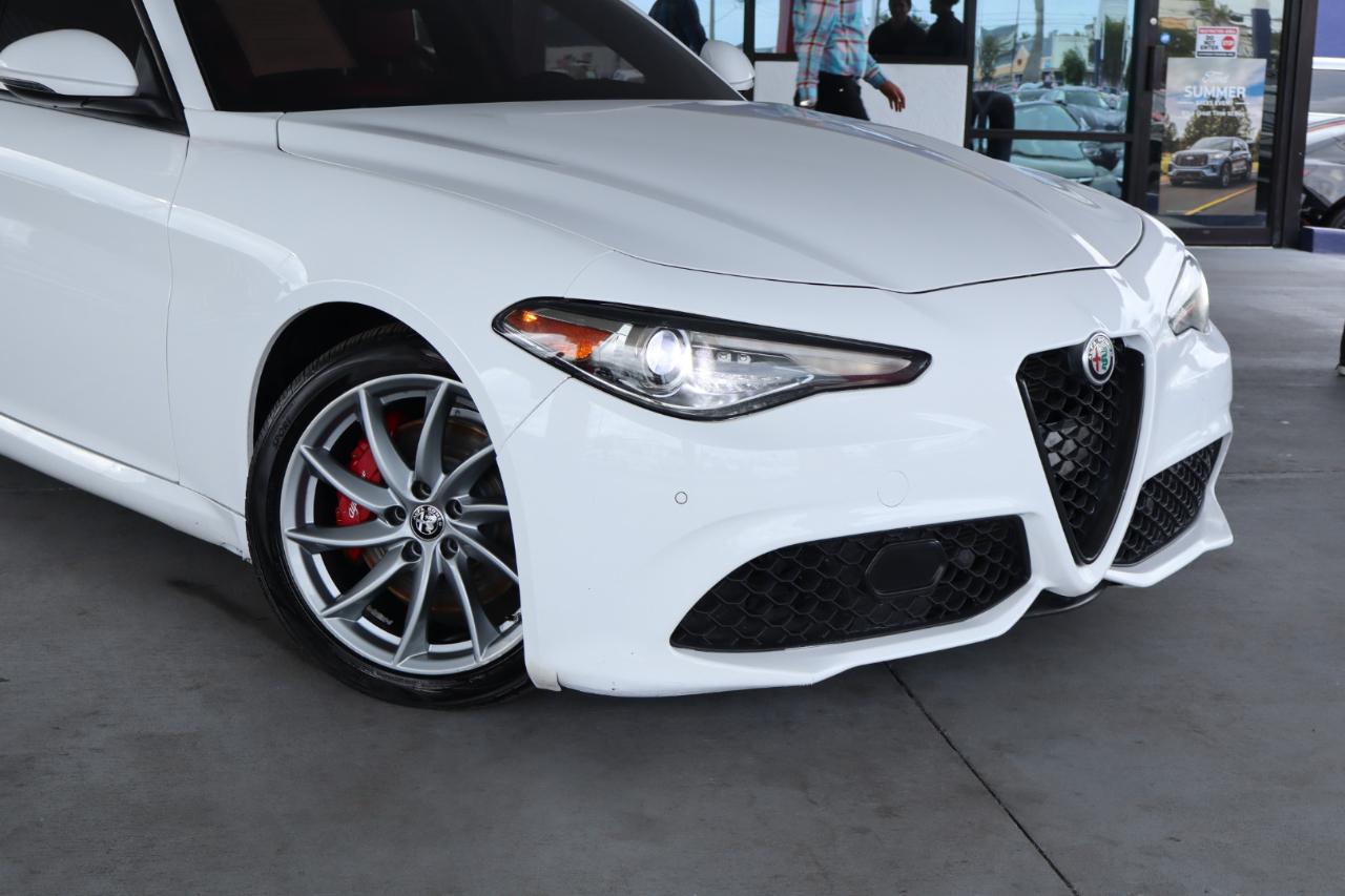 Alfa Romeo Giulia RWD 2022