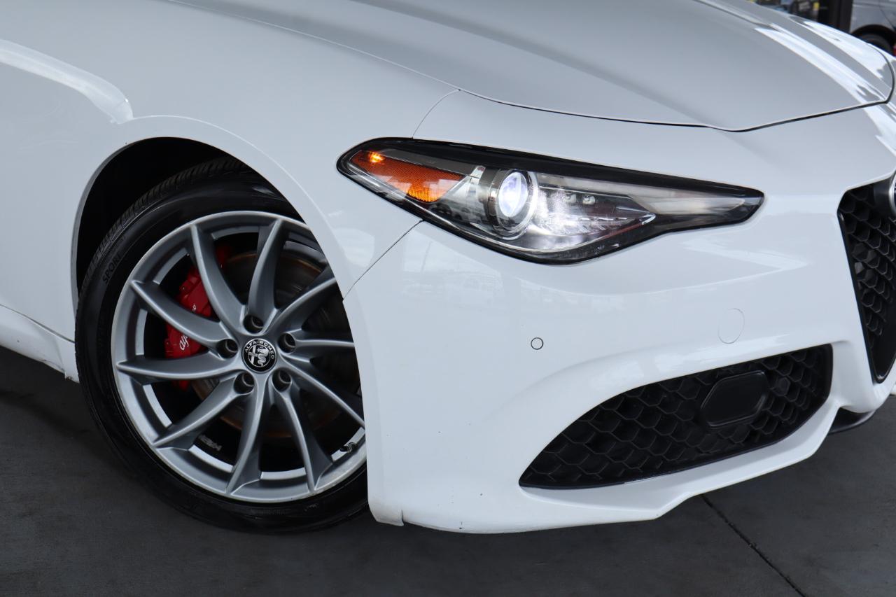 Alfa Romeo Giulia RWD 2022