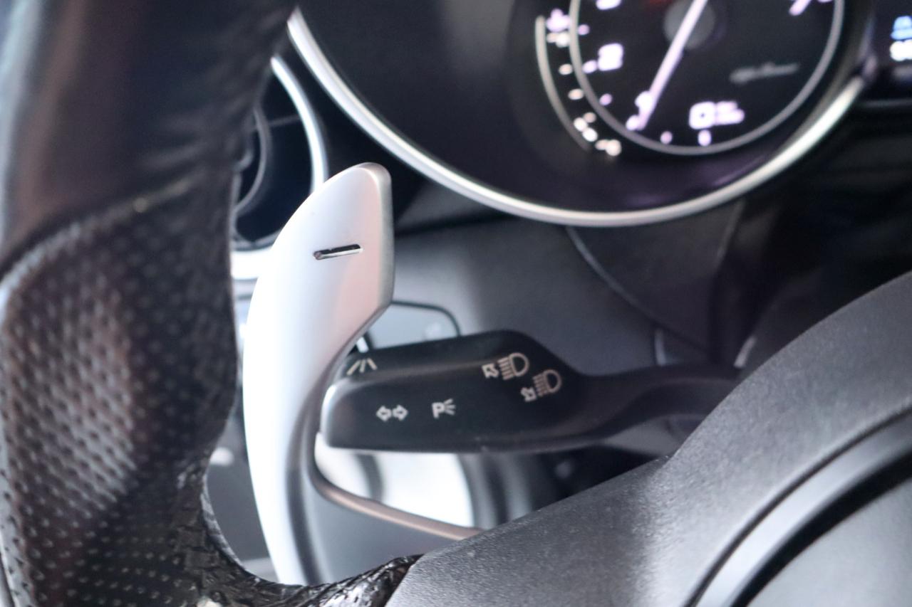 Alfa Romeo Giulia RWD 2022