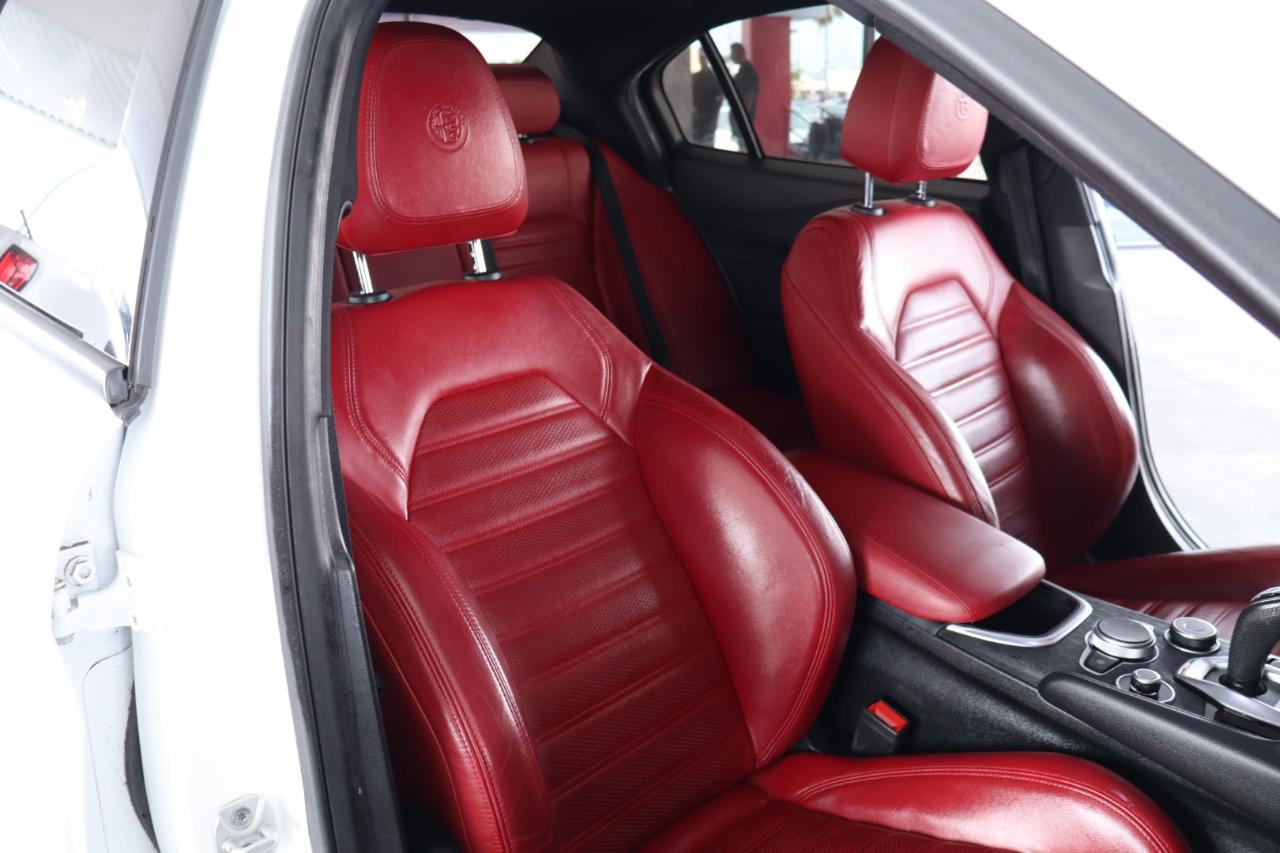 Alfa Romeo Giulia RWD 2022