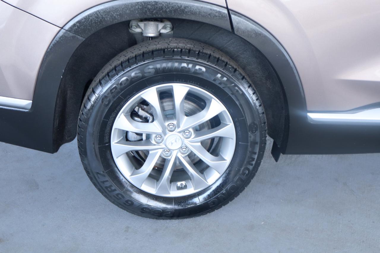 Hyundai Santa Fe SEL 2.4L Auto FWD 2020