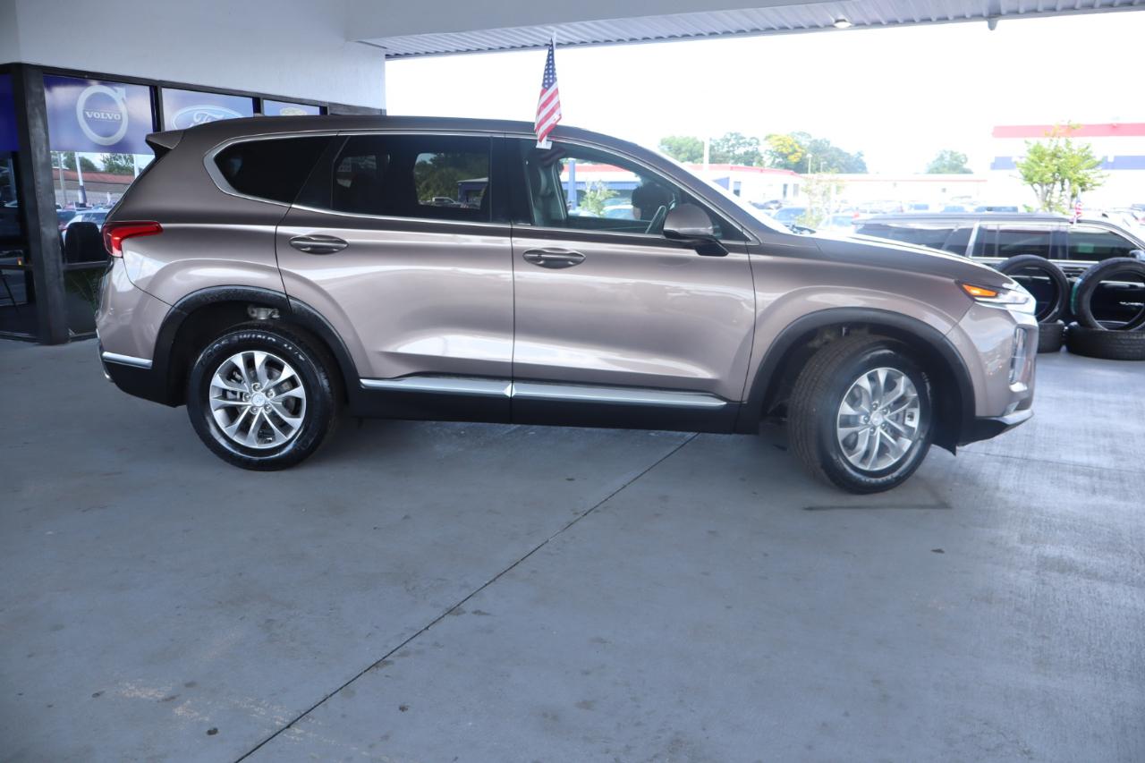 Hyundai Santa Fe SEL 2.4L Auto FWD 2020