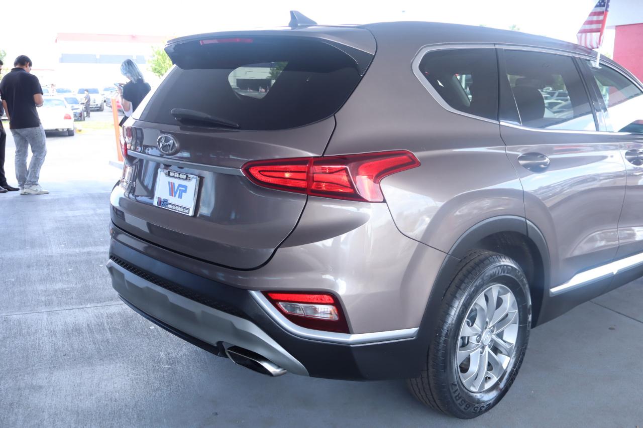 Hyundai Santa Fe SEL 2.4L Auto FWD 2020