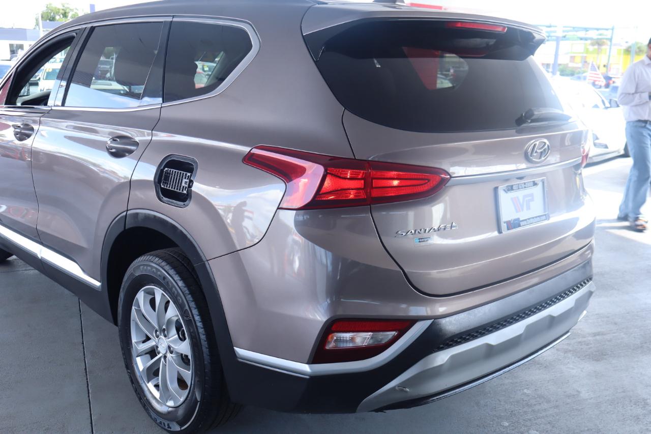 Hyundai Santa Fe SEL 2.4L Auto FWD 2020