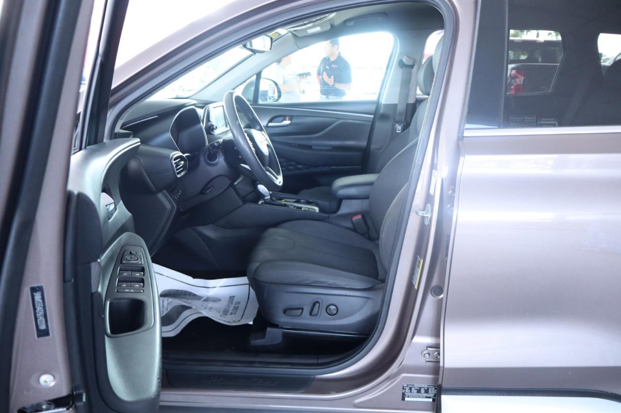 Hyundai Santa Fe SEL 2.4L Auto FWD 2020