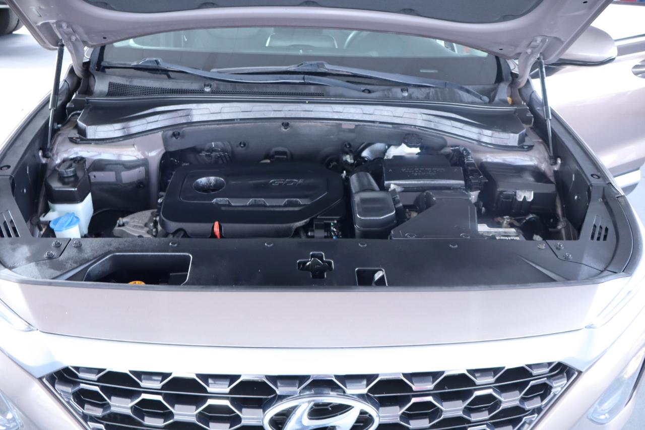 Hyundai Santa Fe SEL 2.4L Auto FWD 2020