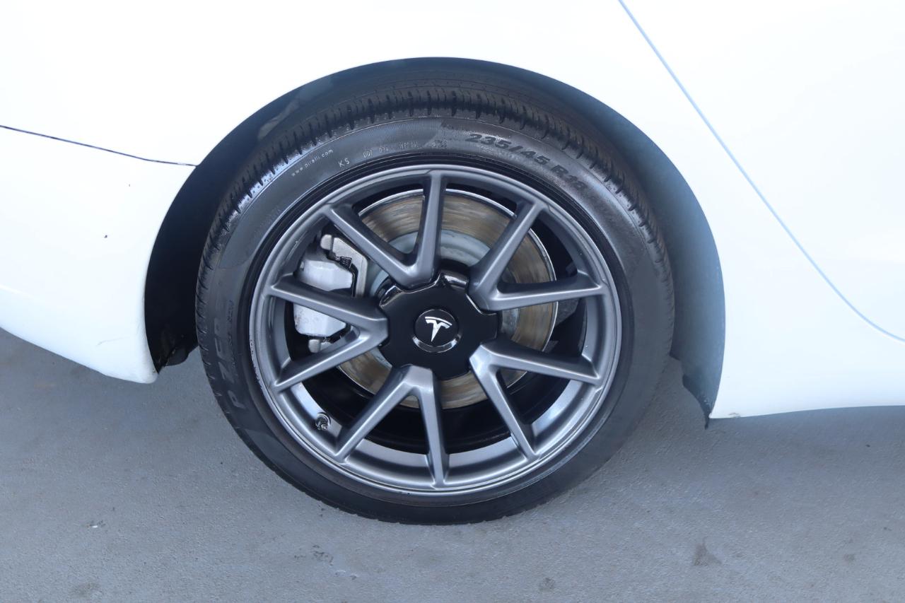 Tesla Model 3 RWD 2023